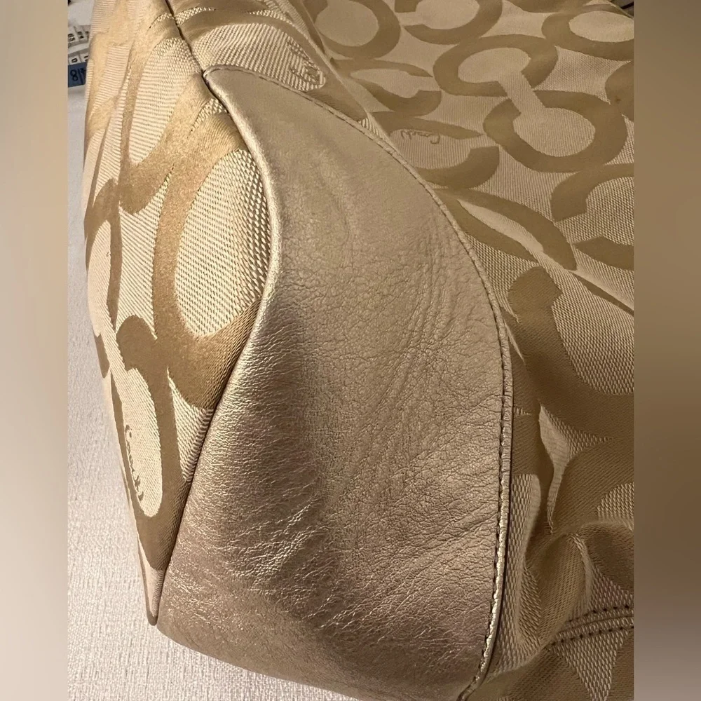 Coach Colette Opt Art Logo Gold Canvas Leather Large Tote Bag—read description